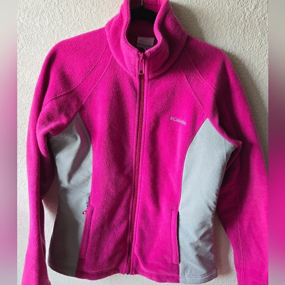 Columbia Women's Vibrant Pink and Gray Ski Jacket